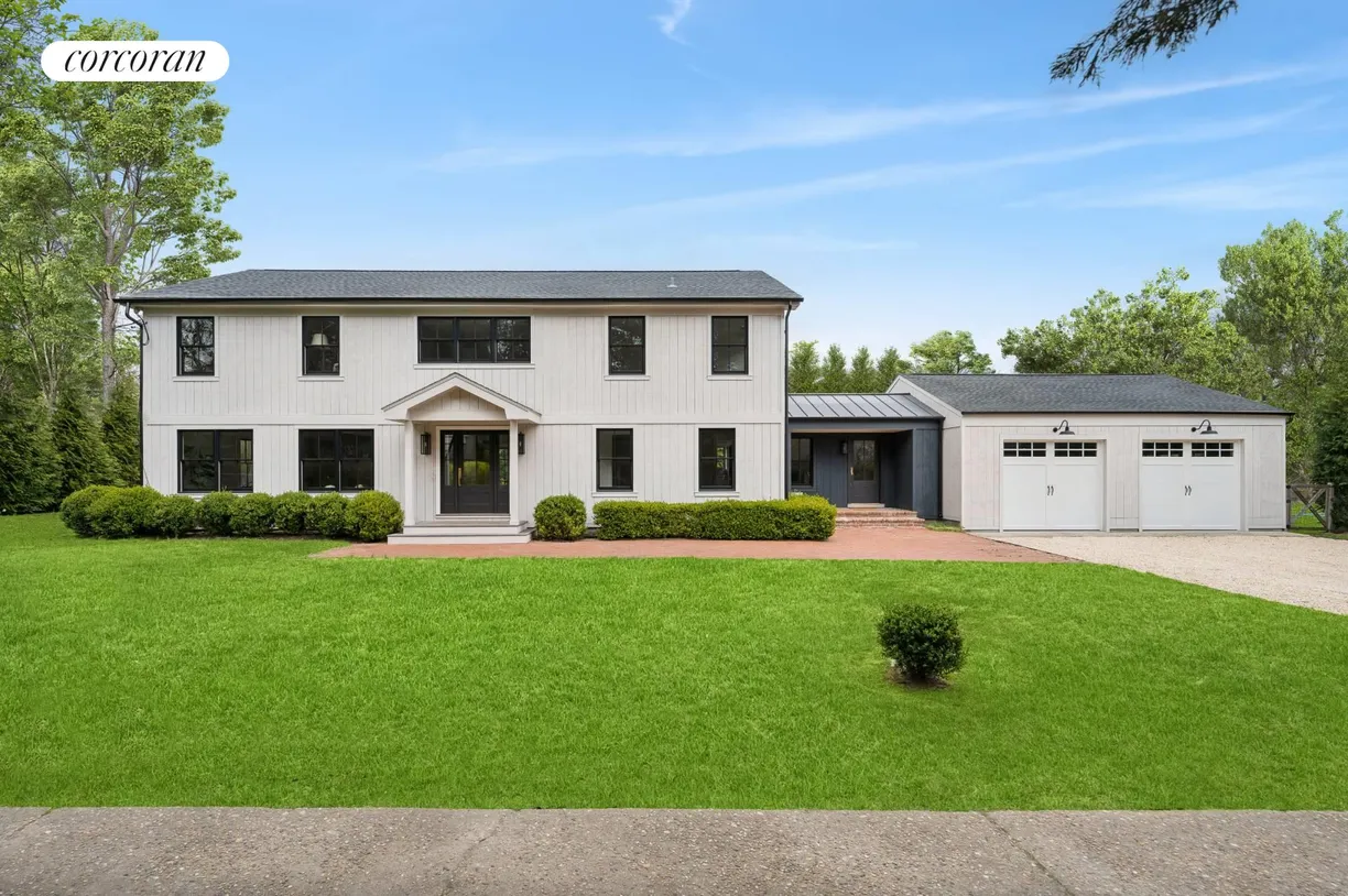 The Hamptons Real Estate | View 18 Payne Ave | room 1
