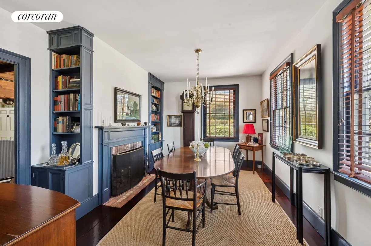 The Hamptons Real Estate | View 34 Howard Street | room 2