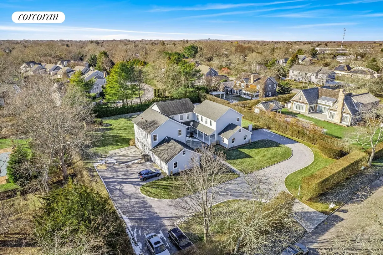 The Hamptons Real Estate | View 37 Potato Field Lane | 3 Beds, 2 Baths