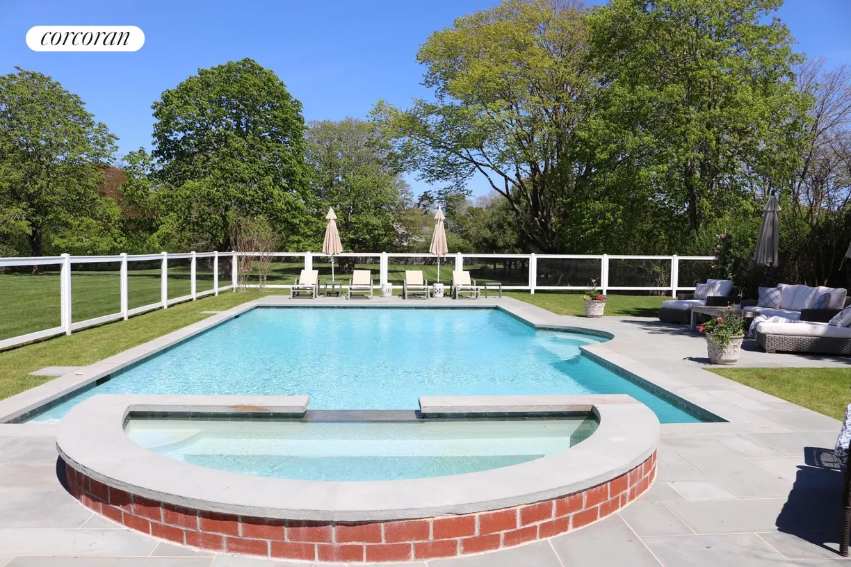 The Hamptons Real Estate | View 52 Foster Crossing | Stunning sunny pool