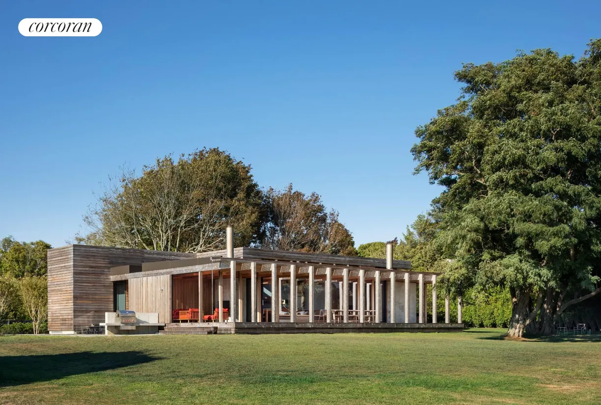 The Hamptons Real Estate | View 4 Pheasant Lane | room 2