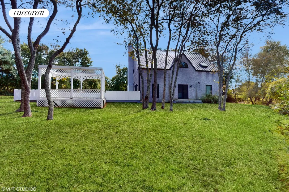 The Hamptons Real Estate | View 333 Newlight Lane | Lush Lawn