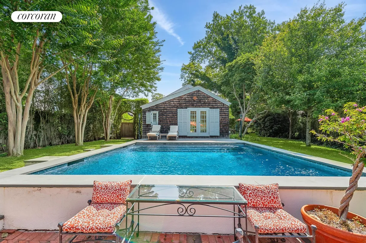 The Hamptons Real Estate | View 99 Egypt Lane | 3 Beds, 3 Baths