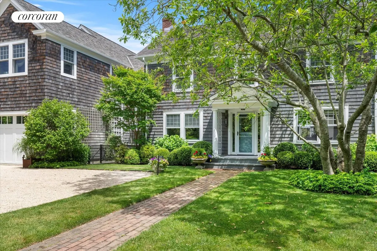 The Hamptons Real Estate | View 52 Davids Lane | room 1