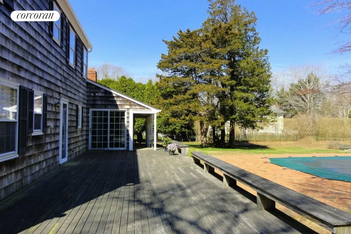 The Hamptons Real Estate | View 82 Toilsome Lane | room 1