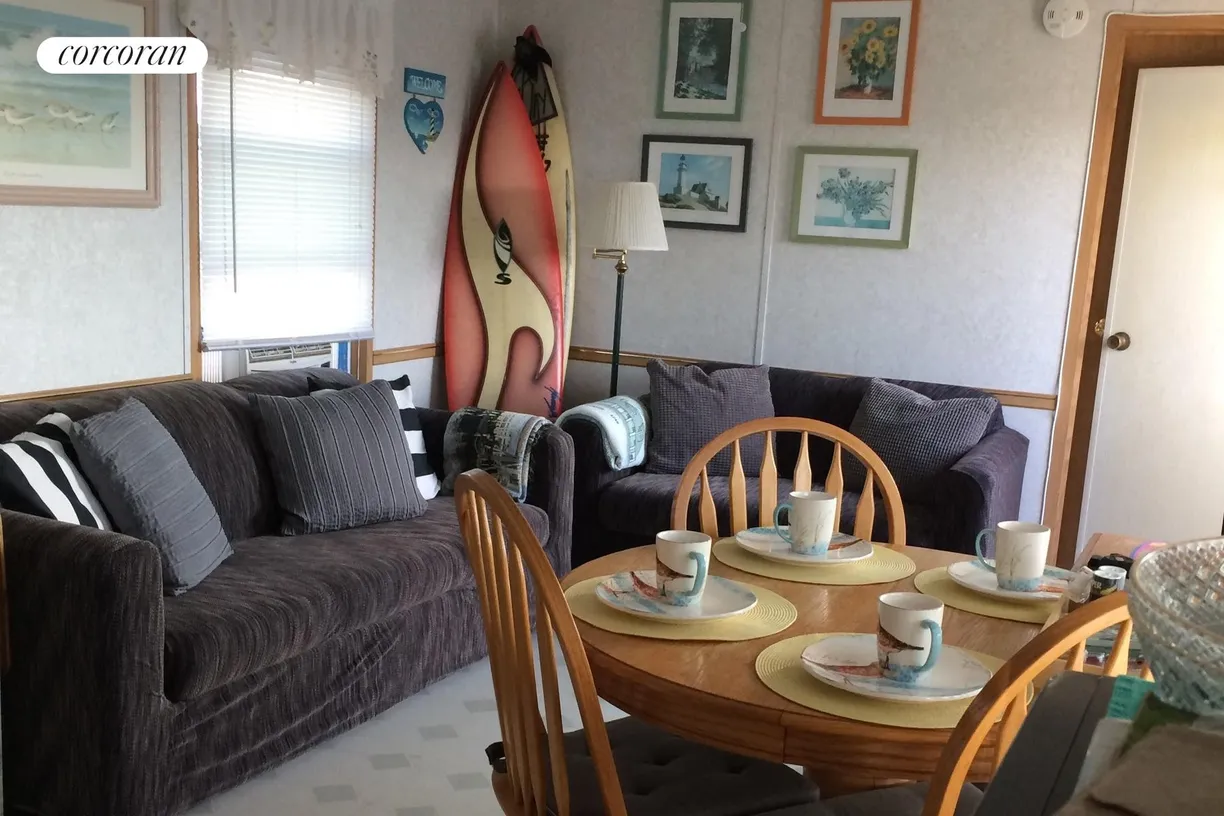The Hamptons Real Estate | View 100 Deforest Road 505 | room 2