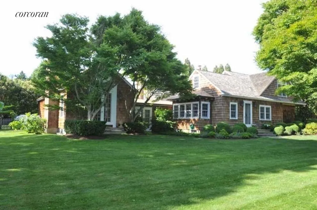 The Hamptons Real Estate | View 444 Hedges Lane | room 2