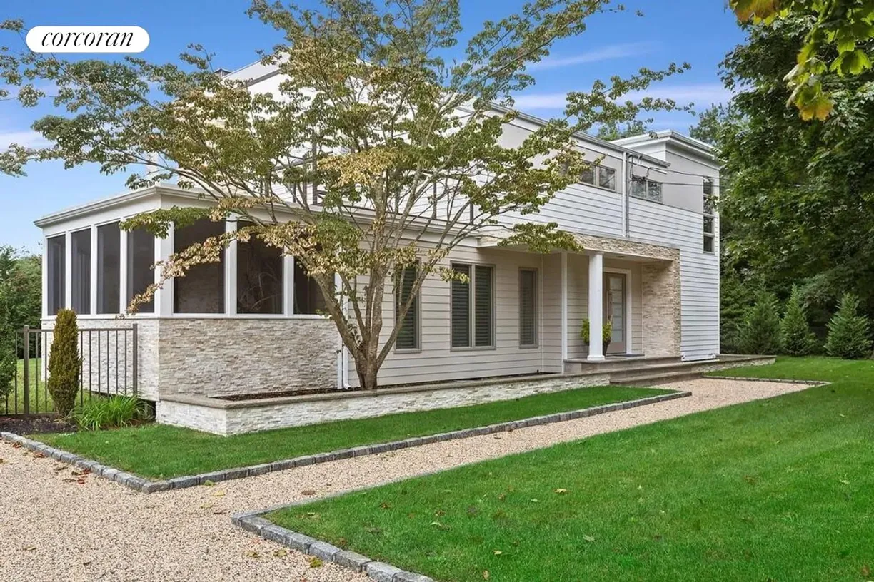 The Hamptons Real Estate | View 355 Mill Road | 4 Beds, 4 Baths