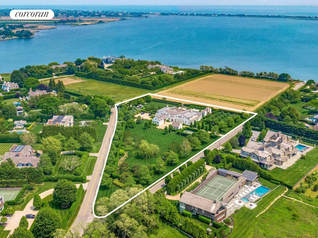 The Hamptons Real Estate | View 41 Halsey Lane | 10 Beds, 11 Baths