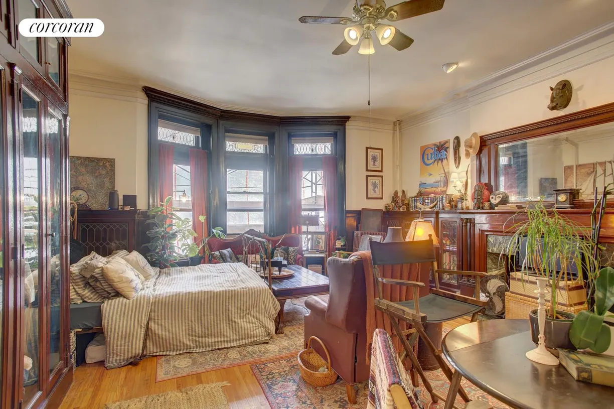 9 West 69th Street 2F New York - 154249499