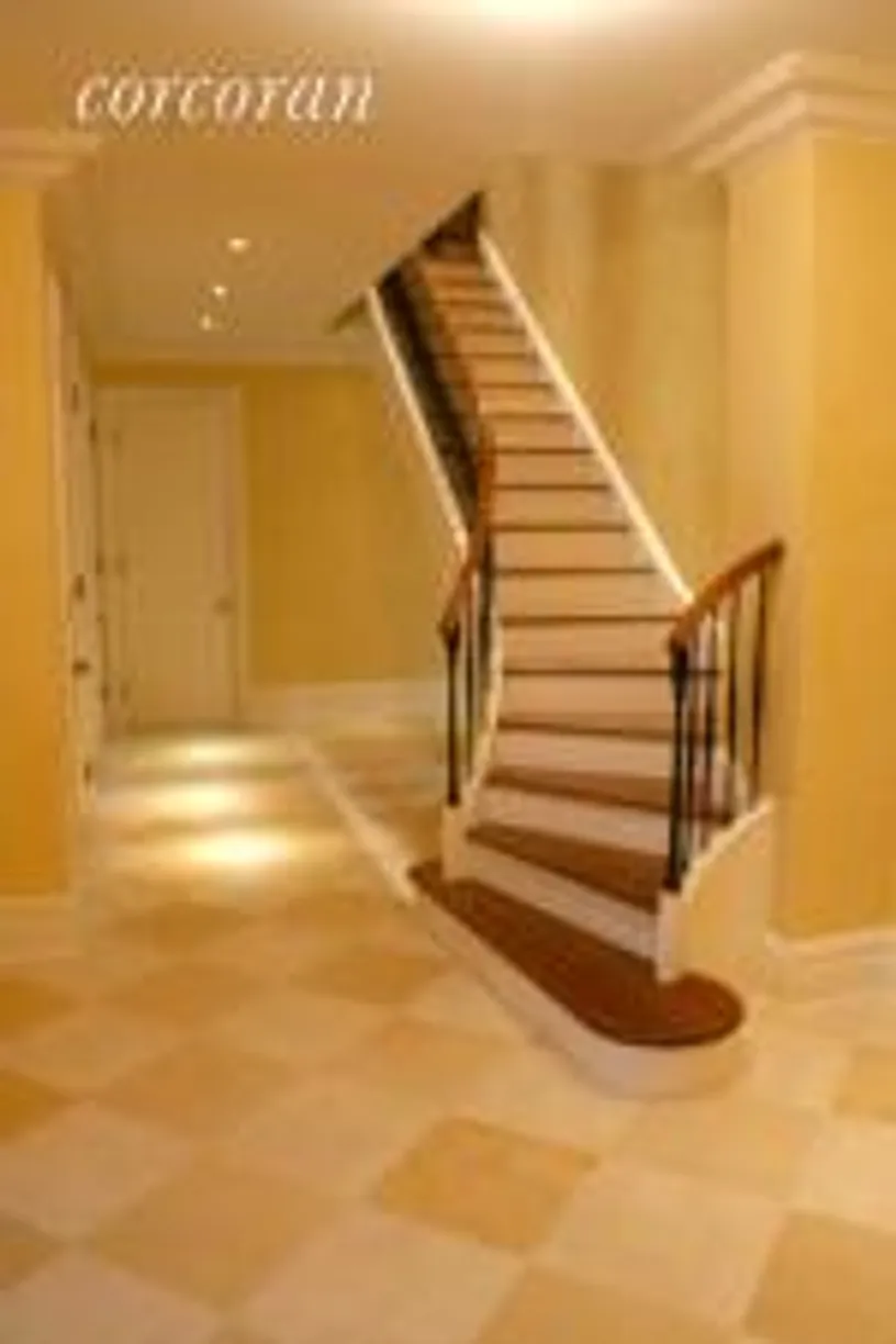 New York City Real Estate | View 1000 Park Avenue, 3A | 5 Beds, 5 Baths