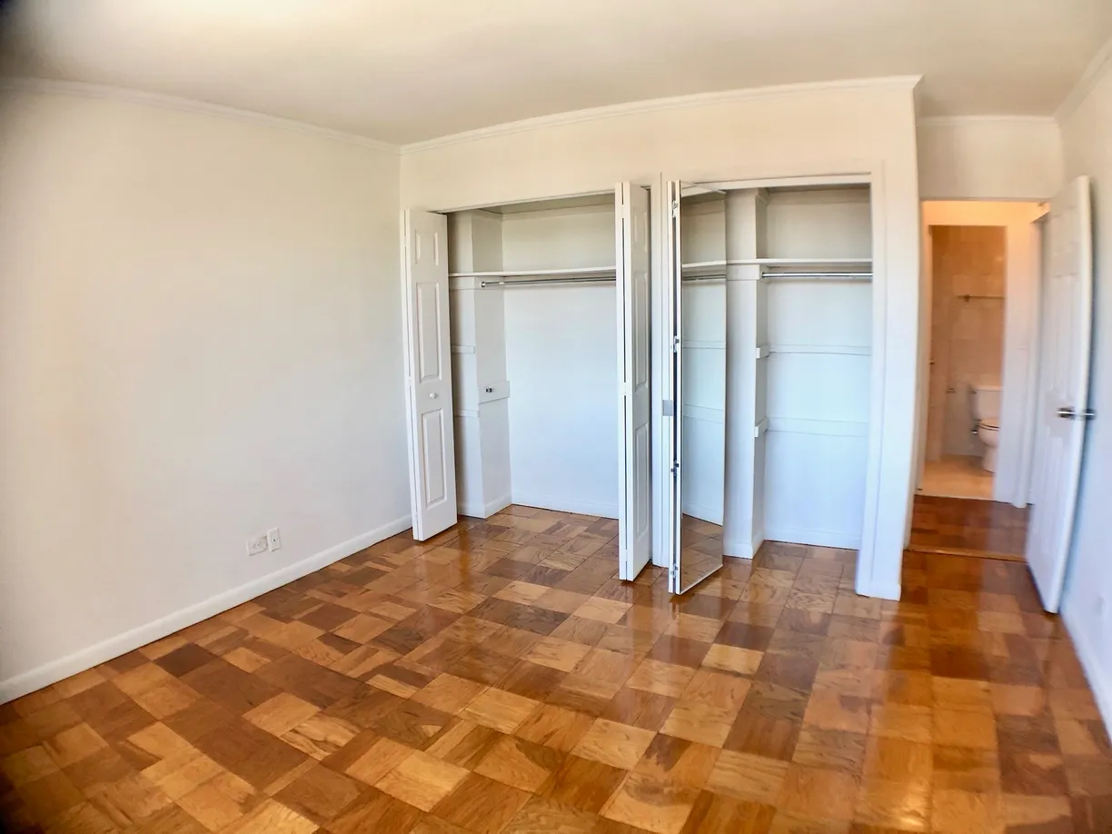 New York City Real Estate | View 5 East 63rd Street, 2-3B | room 2