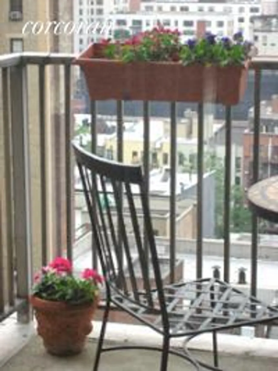 New York City Real Estate | View 444 East 86th Street, 18B | room 1