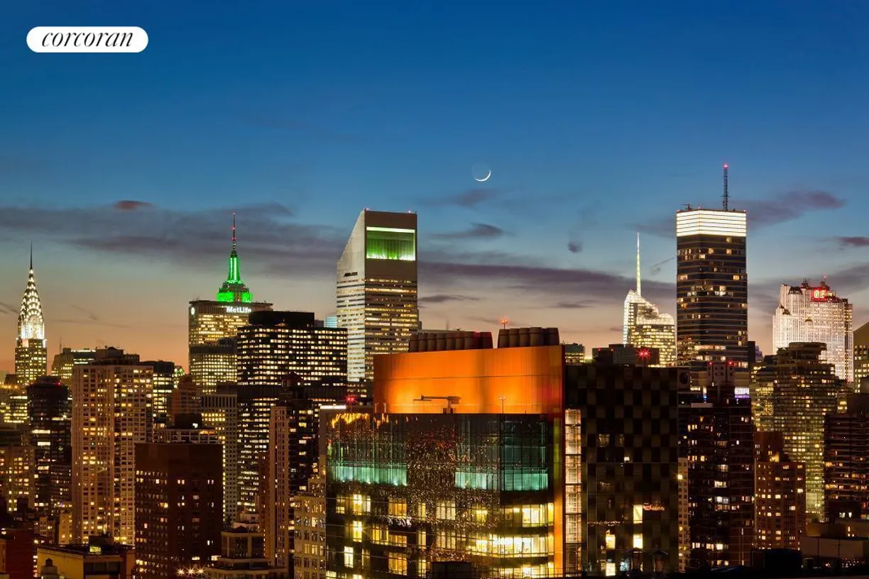 New York City Real Estate | View 515 East 72nd Street, 38D | 3 Beds, 3 Baths