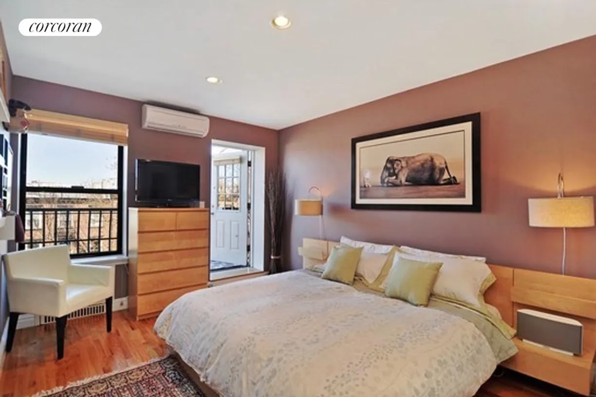 New York City Real Estate | View 27 Saint Johns Place, 4 | room 2