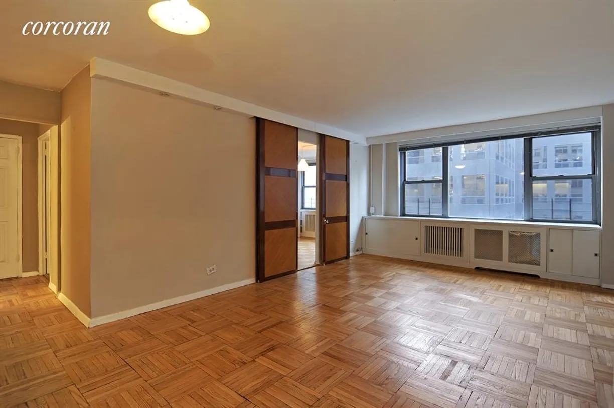 New York City Real Estate | View 209 East 56th Street, 5D | 1 Bed, 1 Bath