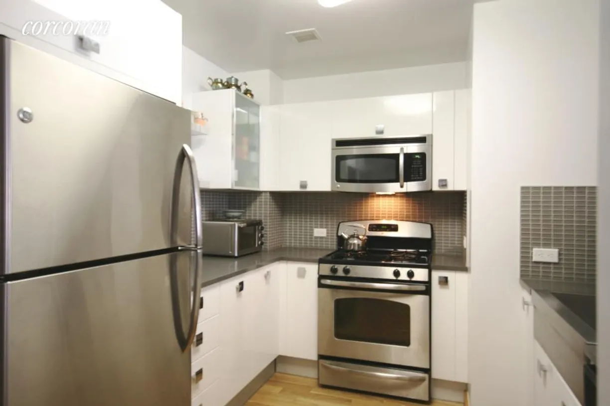 New York City Real Estate | View 318 Knickerbocker Avenue, 3D | room 2