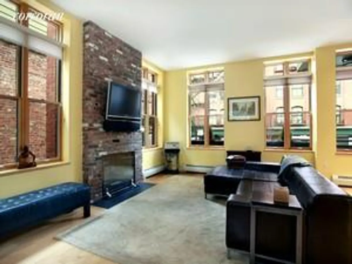 New York City Real Estate | View 5 Columbia Place | 5 Beds, 4.5 Baths