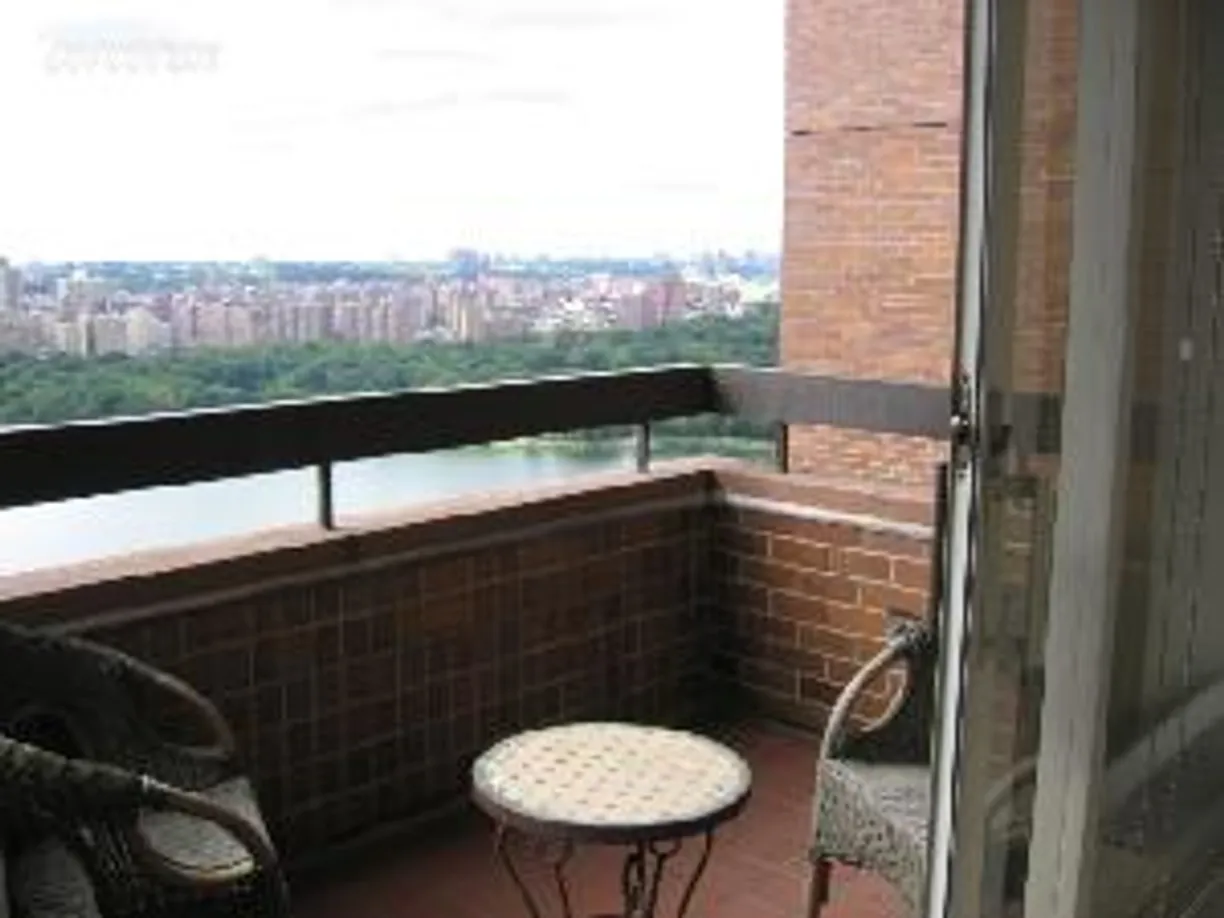 New York City Real Estate | View 45 East 89th Street, 36D | room 1