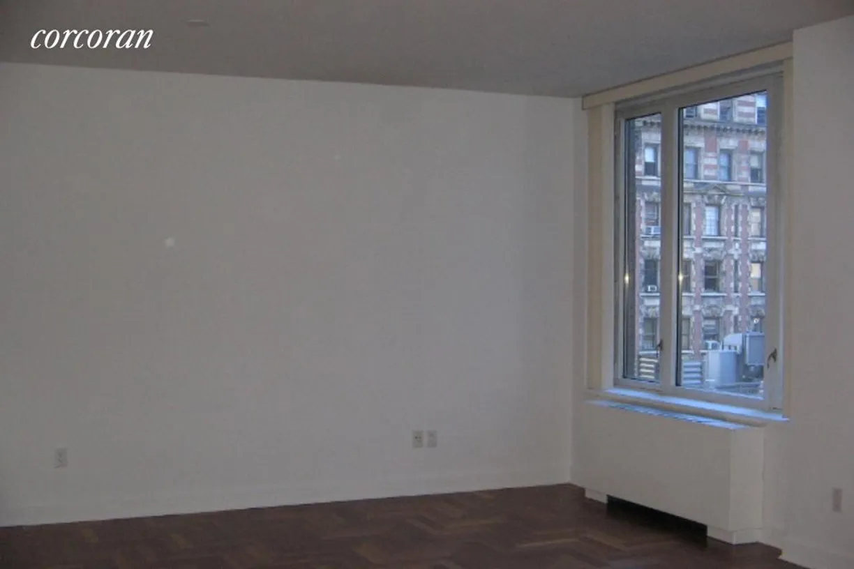 New York City Real Estate | View 220 Riverside Boulevard, 10W | room 1