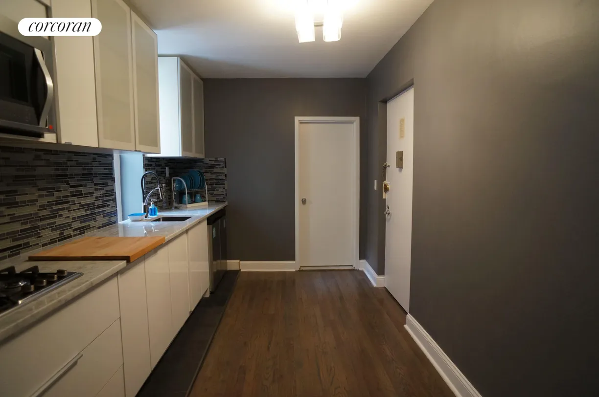 New York City Real Estate | View 111 South 3rd Street, 5 | room 2