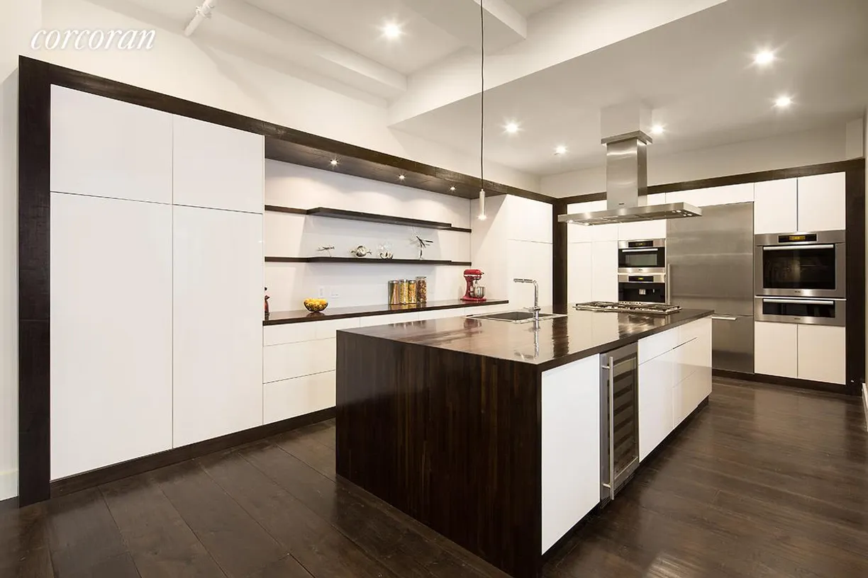 New York City Real Estate | View 8 West 19th Street, 2 | Professional Chef Kitchen Design 