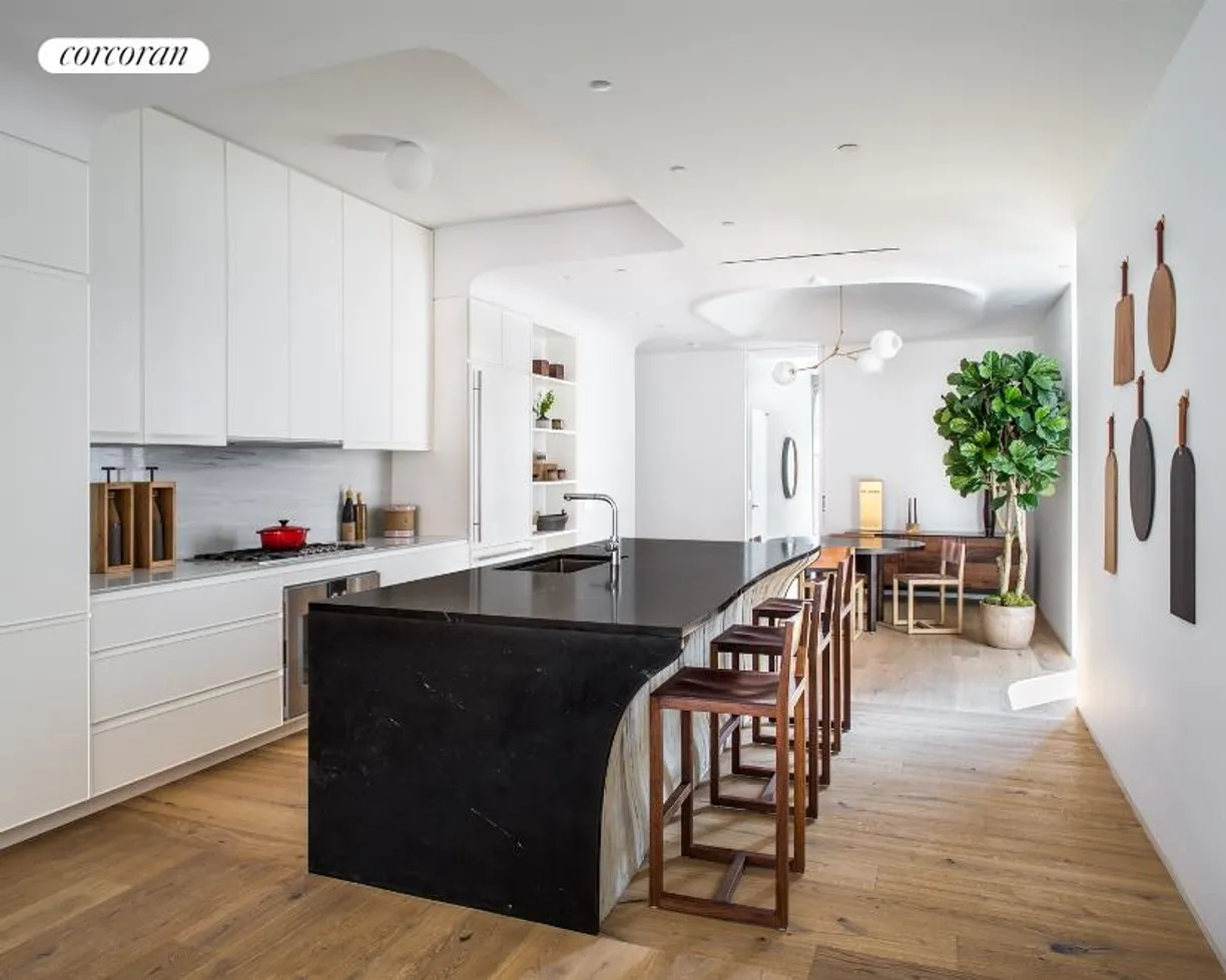 New York City Real Estate | View 325 West Broadway, 2C | room 1