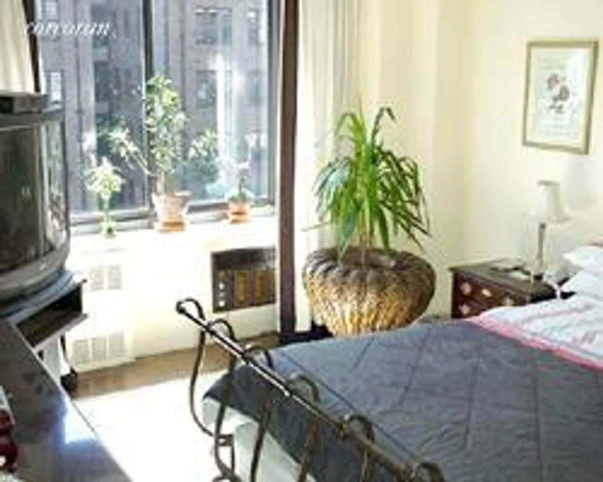 New York City Real Estate | View 372 Central Park West, 4D | room 1