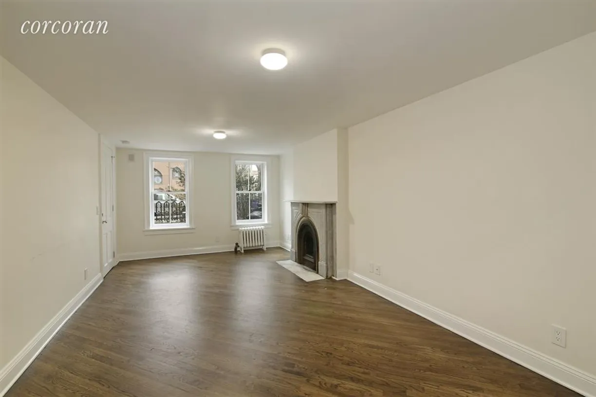 New York City Real Estate | View 214A Saint Marks Avenue, GRDN | 1 Bed, 1 Bath
