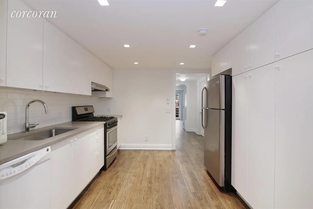 New York City Real Estate | View 214A Saint Marks Avenue, GRDN | Kitchen