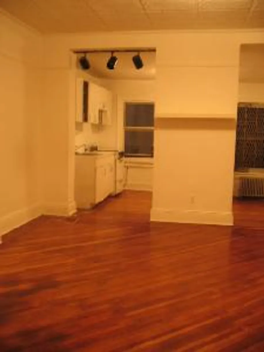 New York City Real Estate | View 50 Livingston Street, 4 | 1.5 Beds, 1 Bath