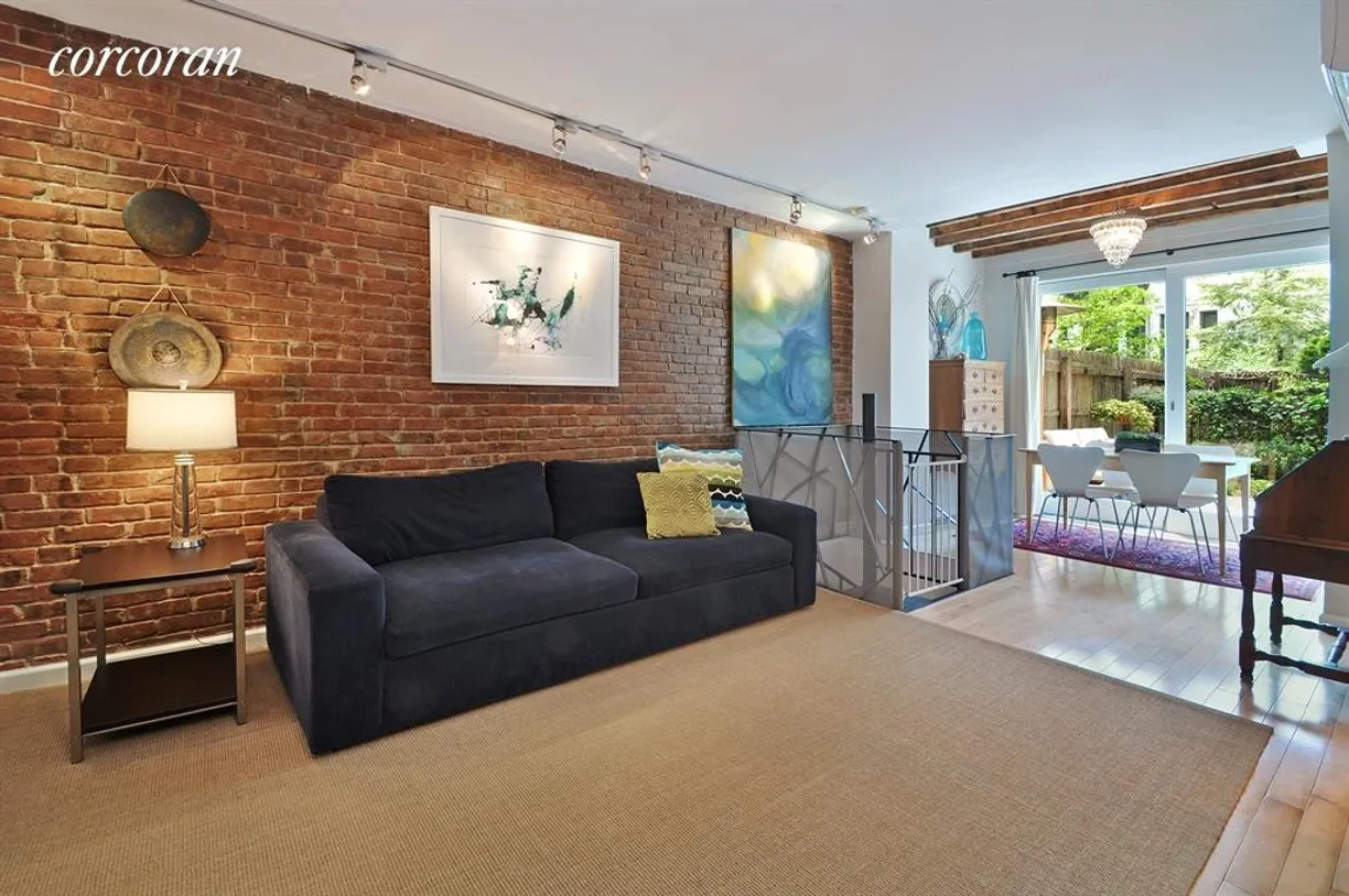 New York City Real Estate | View 154 West 77th Street, BR | Living Room