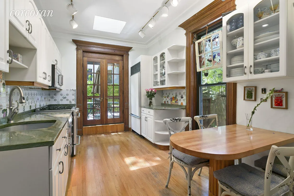 New York City Real Estate | View 154 Berkeley Place | room 2