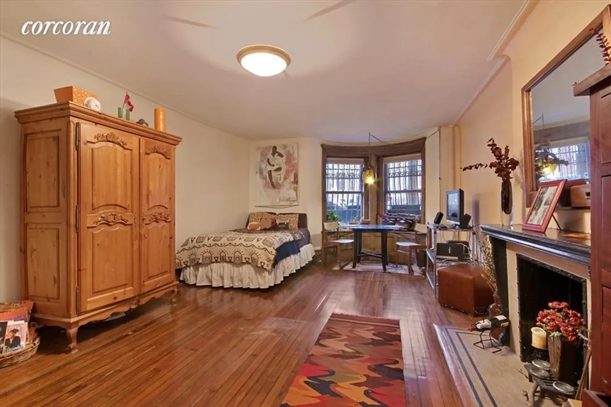 New York City Real Estate | View 632 West End Avenue, 1F | 1 Bath
