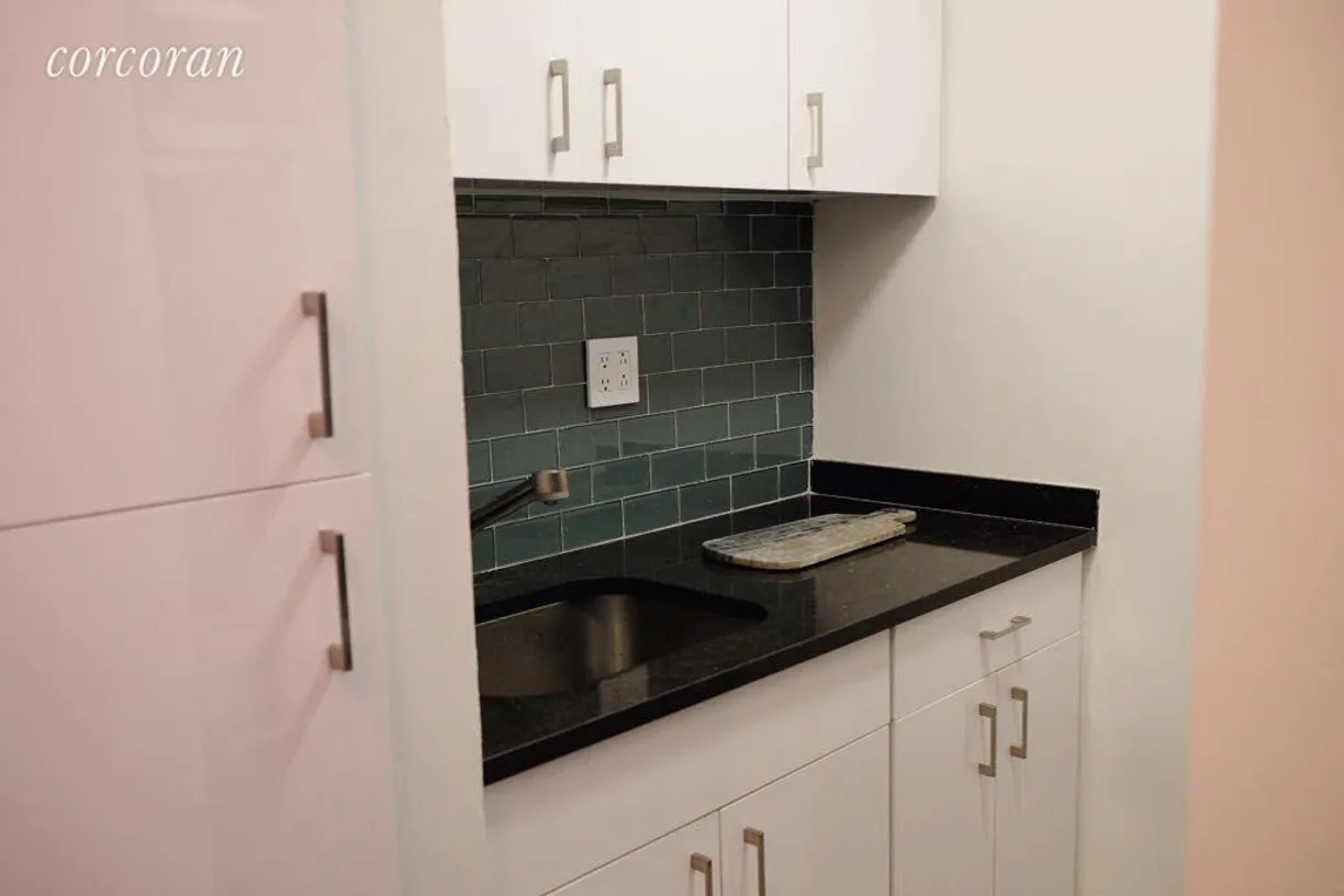 New York City Real Estate | View 212 East 77th Street, 3A | room 2