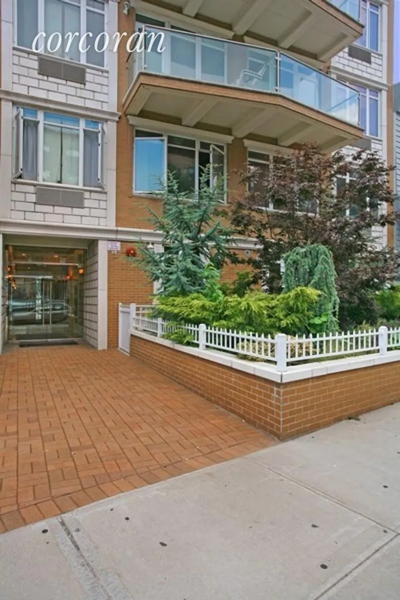 New York City Real Estate | View 30-94 Crescent Street, 2E | room 1
