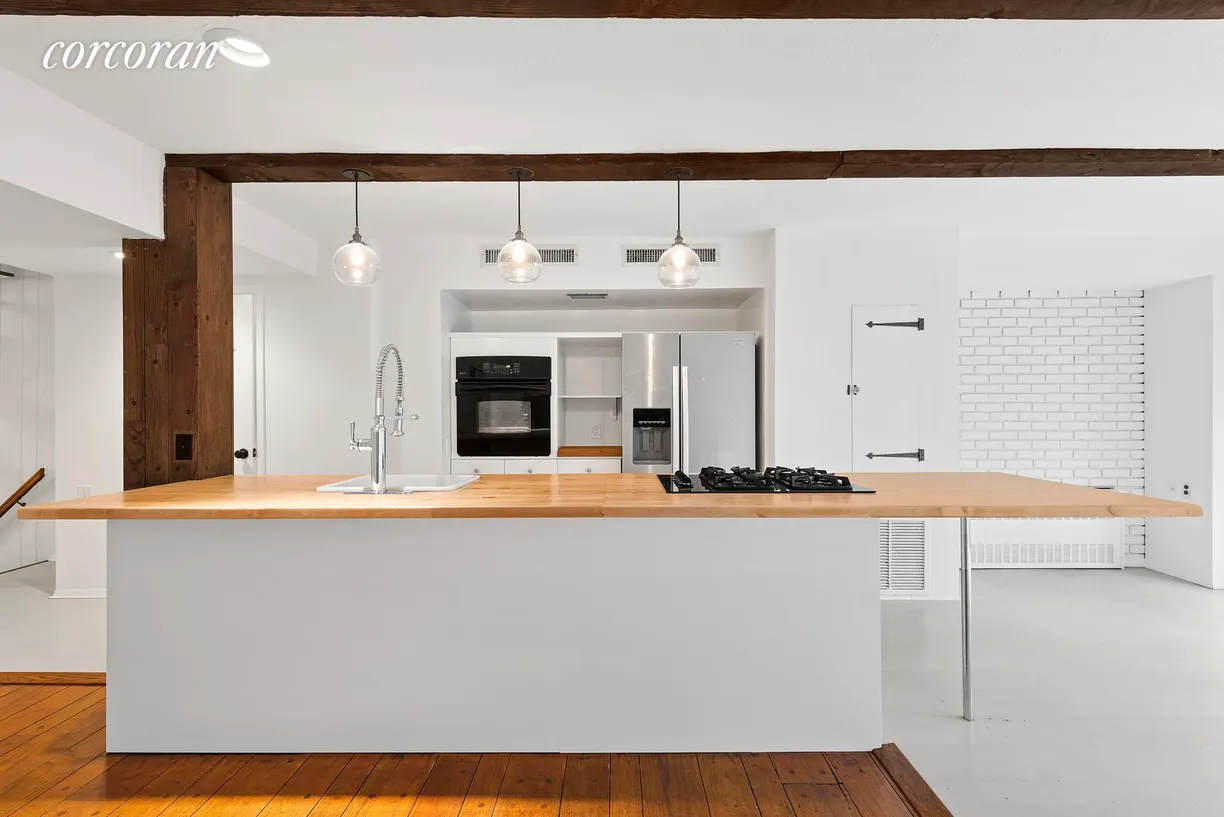 New York City Real Estate | View 331 West 19th Street, GARDEN | Gorgeous Country Kitchen