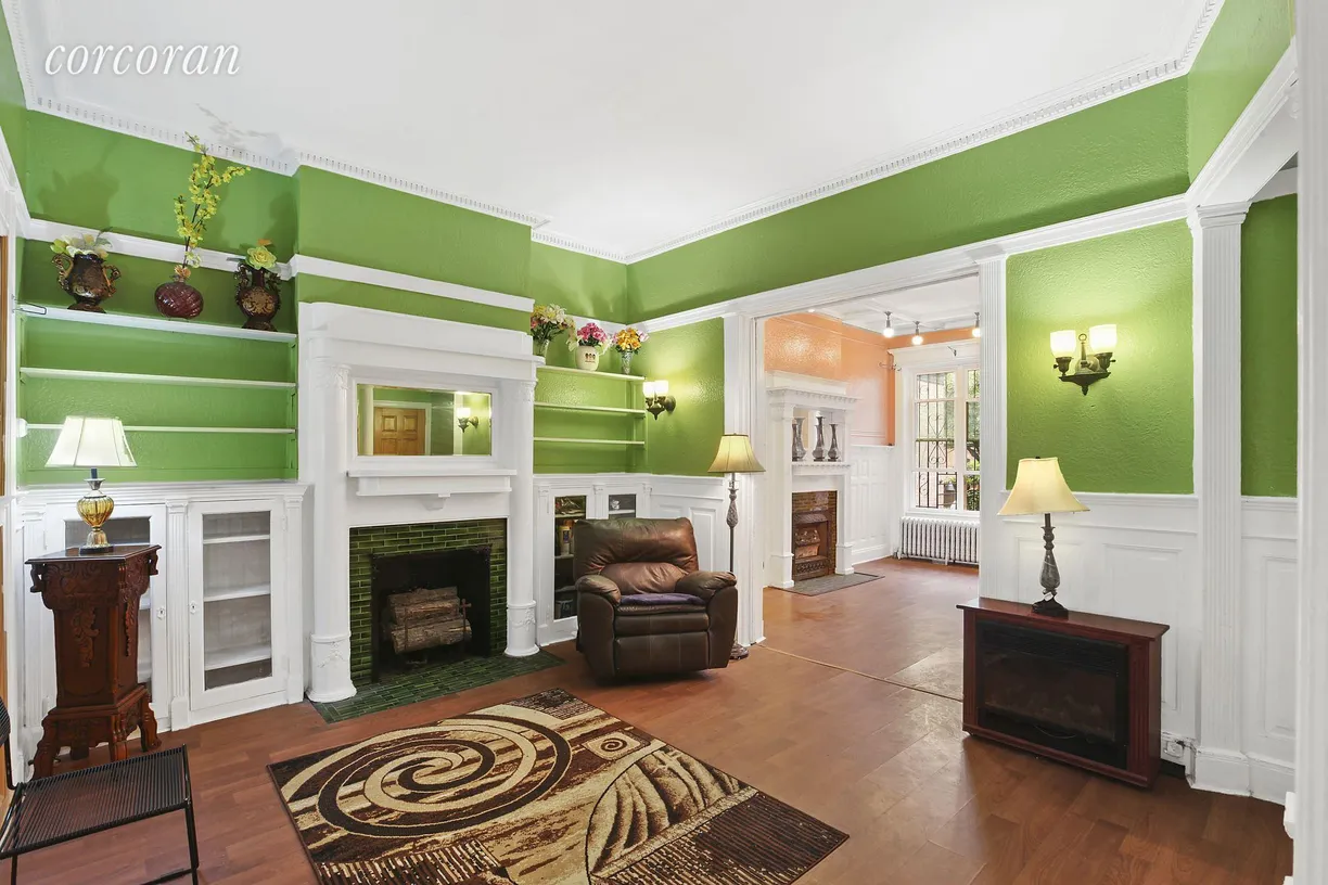 New York City Real Estate | View 133 Maple Street | room 1