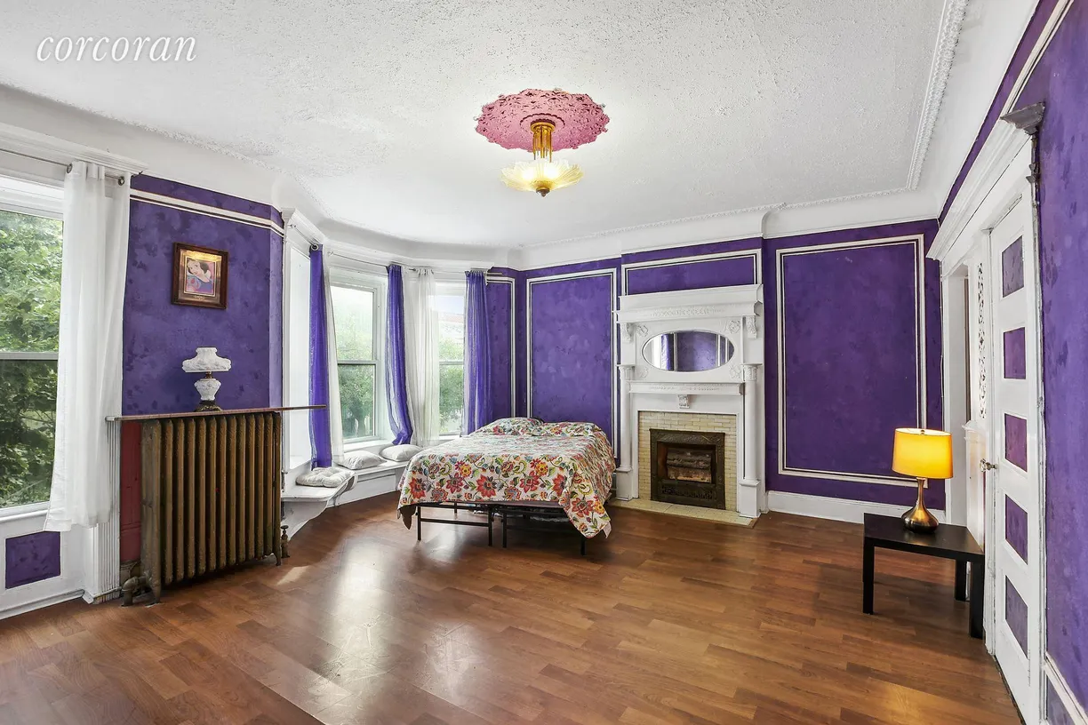 New York City Real Estate | View 133 Maple Street | room 2