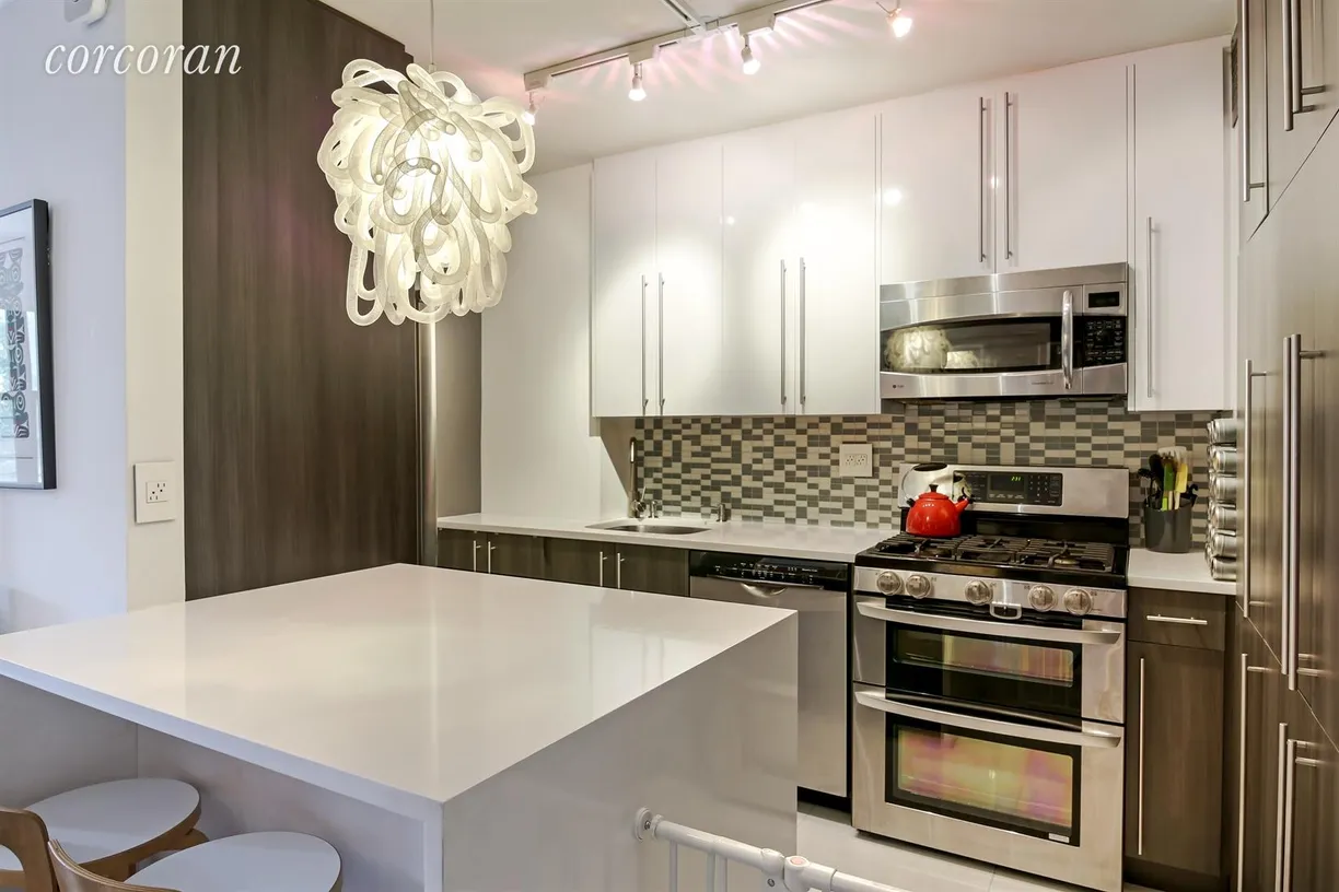 New York City Real Estate | View 205 West End Avenue, 2M | Kitchen