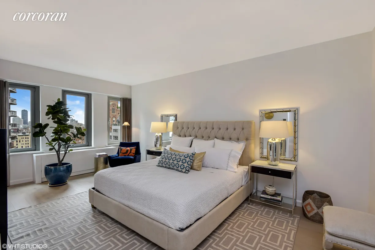 New York City Real Estate | View 200 East 62nd Street, 29E | room 2