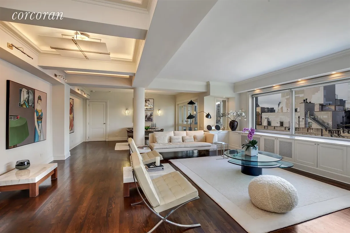 New York City Real Estate | View 910 Fifth Avenue, 15B | 2 Beds, 3 Baths