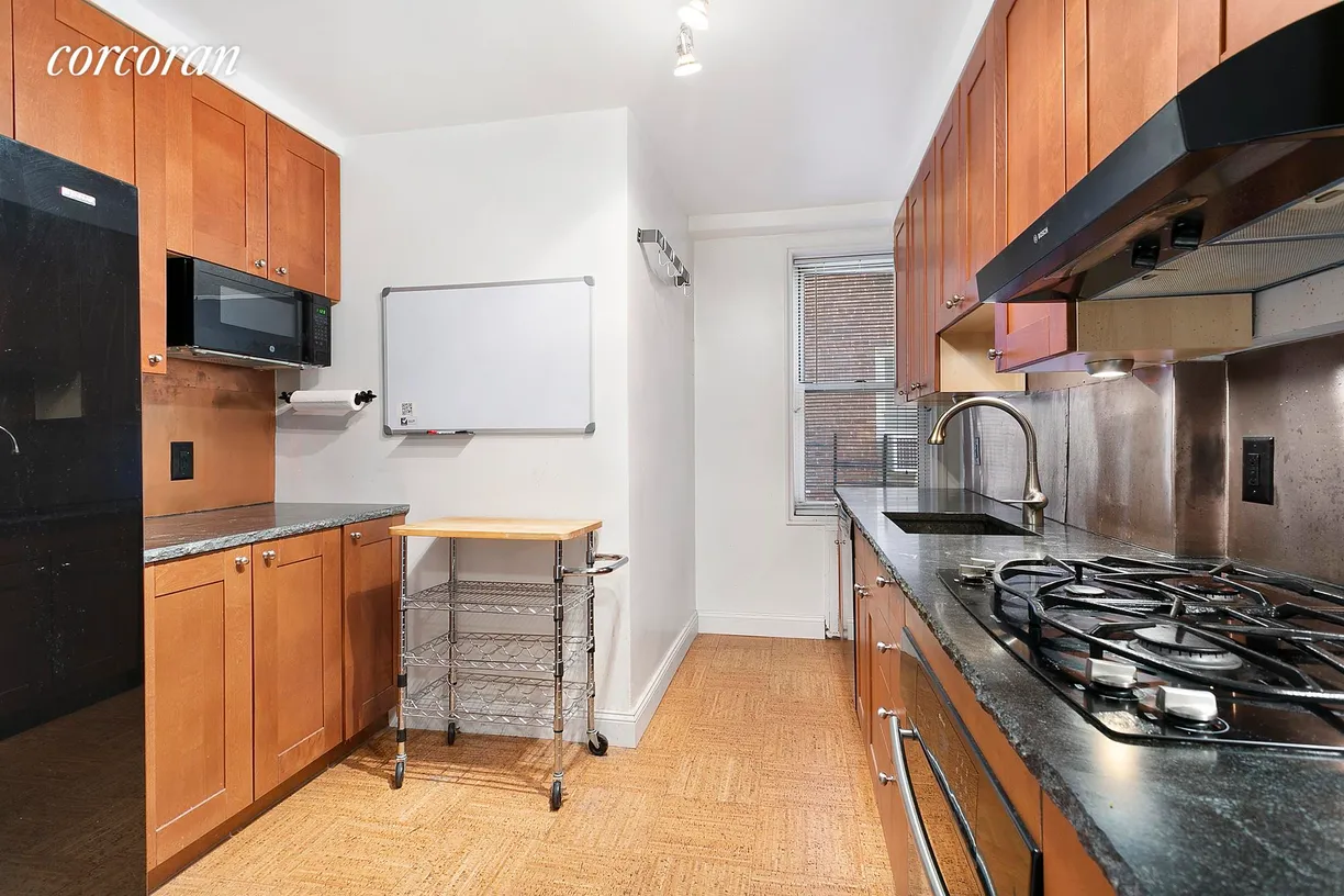 New York City Real Estate | View 340 Haven Avenue, 2F | 3