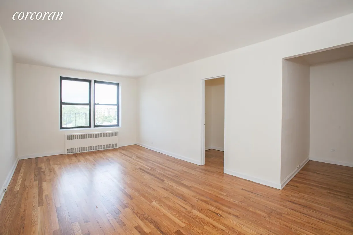 New York City Real Estate | View 160 Ocean Parkway, 6A | 1 Bath