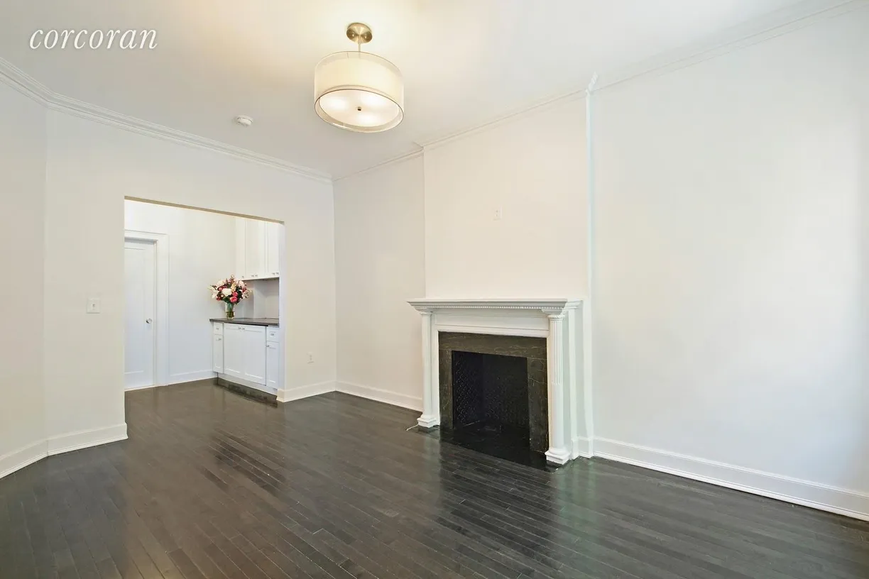 New York City Real Estate | View 172 East 80th Street, 4A | room 1