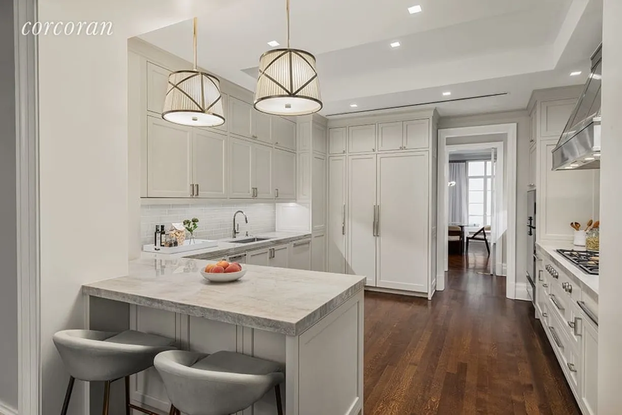 New York City Real Estate | View 20 East End Avenue, TH2 | Kitchen