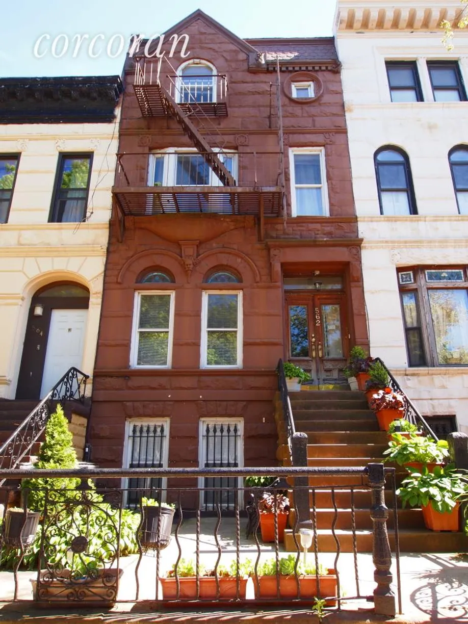 New York City Real Estate | View 562 Mac Donough Street | 5 Beds, 4.5 Baths
