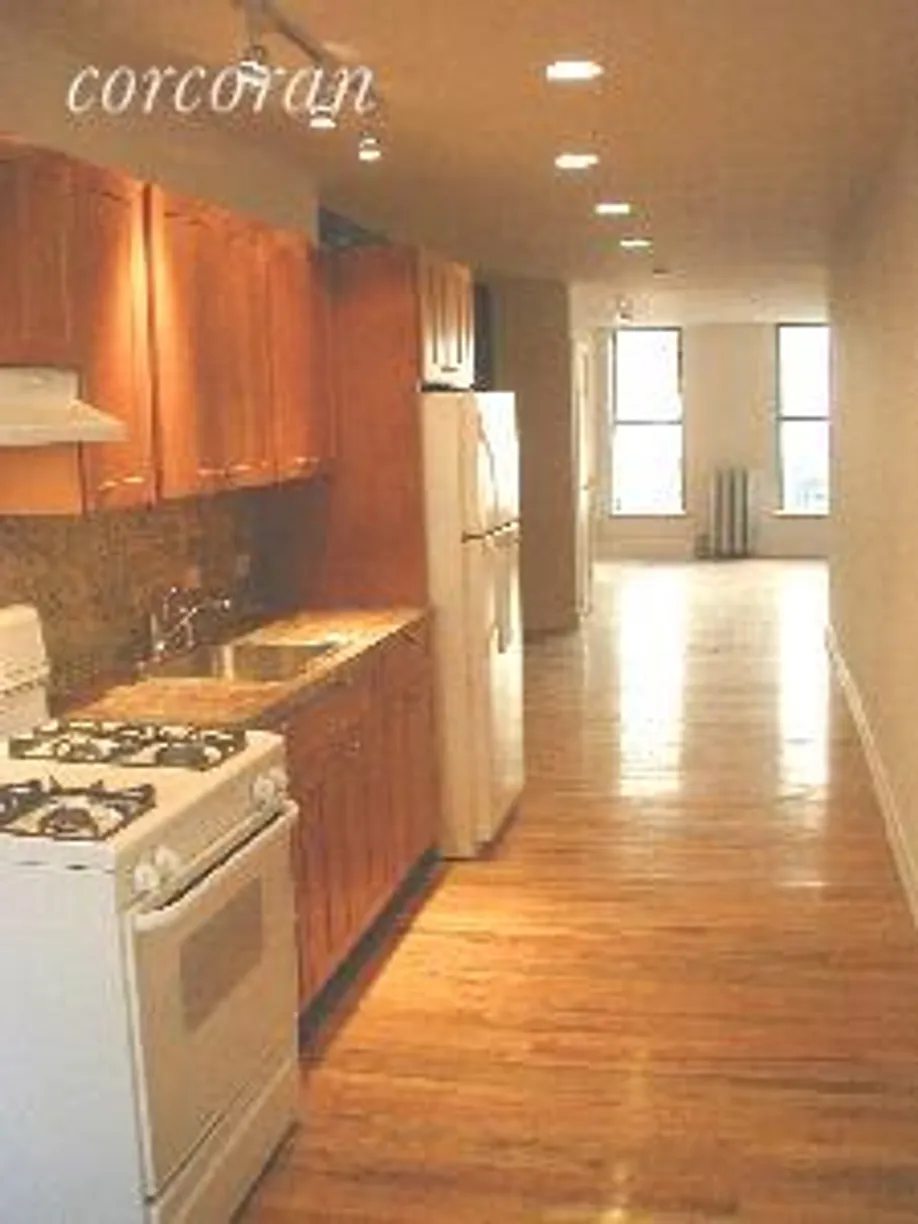 New York City Real Estate | View 286 East 10th Street, 4W | room 1