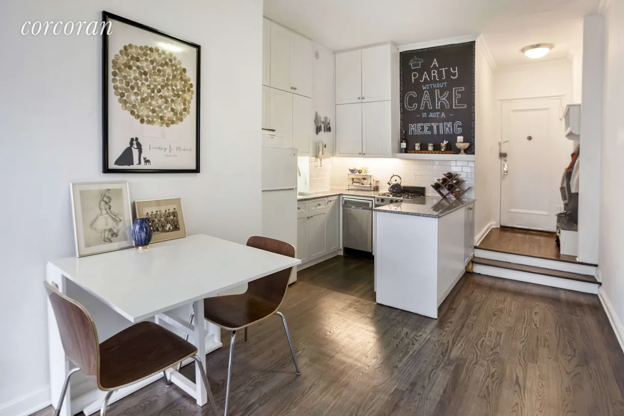 New York City Real Estate | View 320 East 86th Street, 5F | room 1