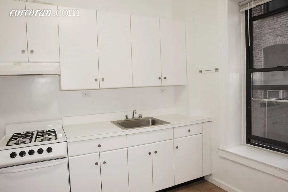 New York City Real Estate | View 250 Riverside Drive, 26A | room 1